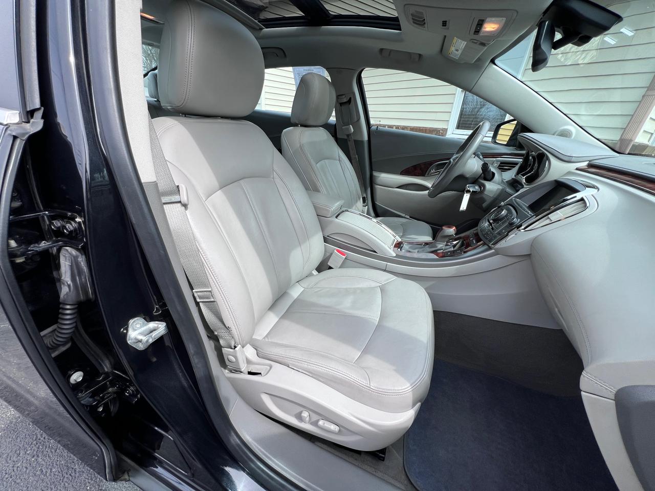 Buick LaCrosse 4dr Sdn Premium 1 FWD 2012