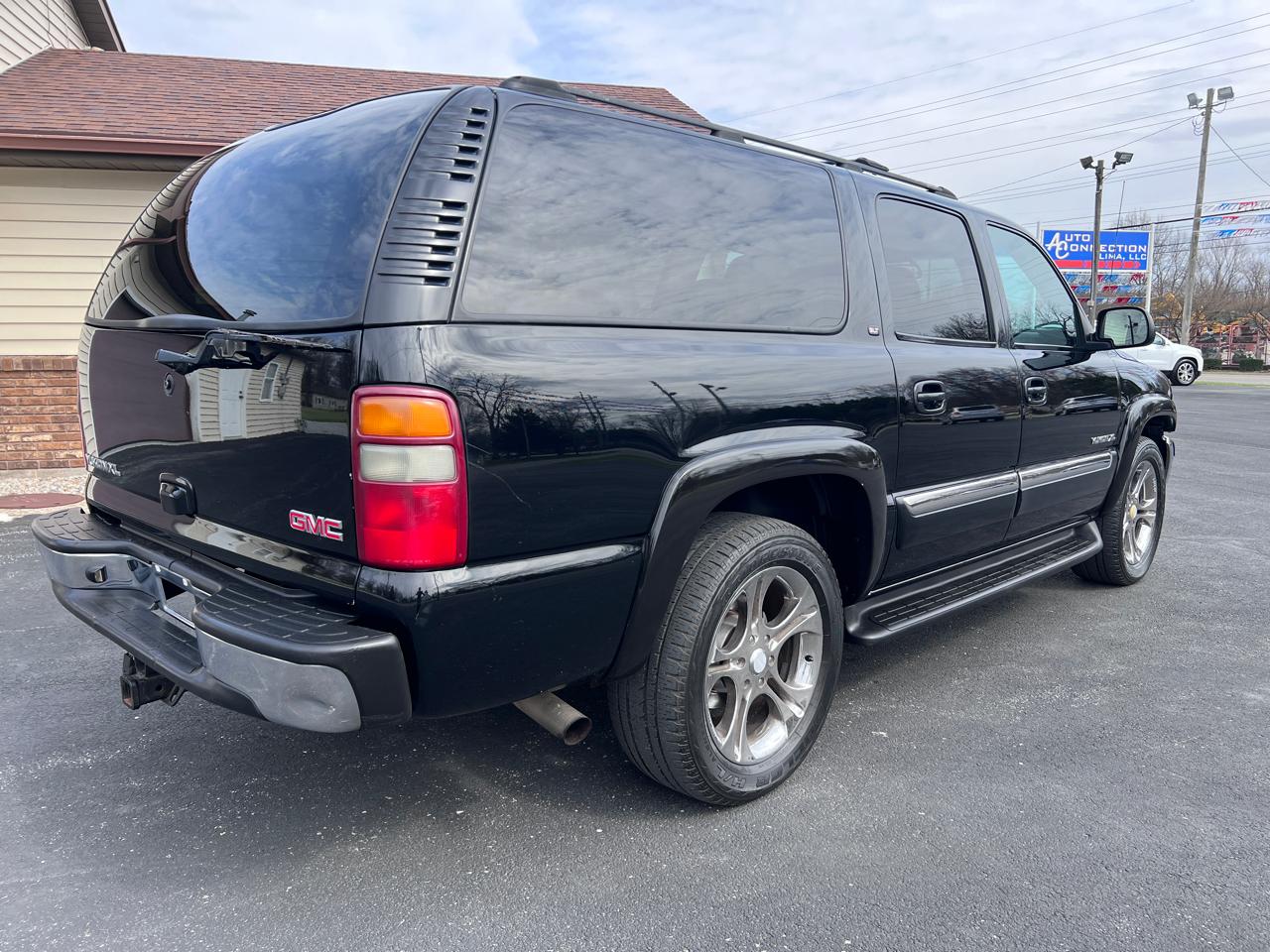 GMC Yukon XL 4dr 1500 SLT 2003