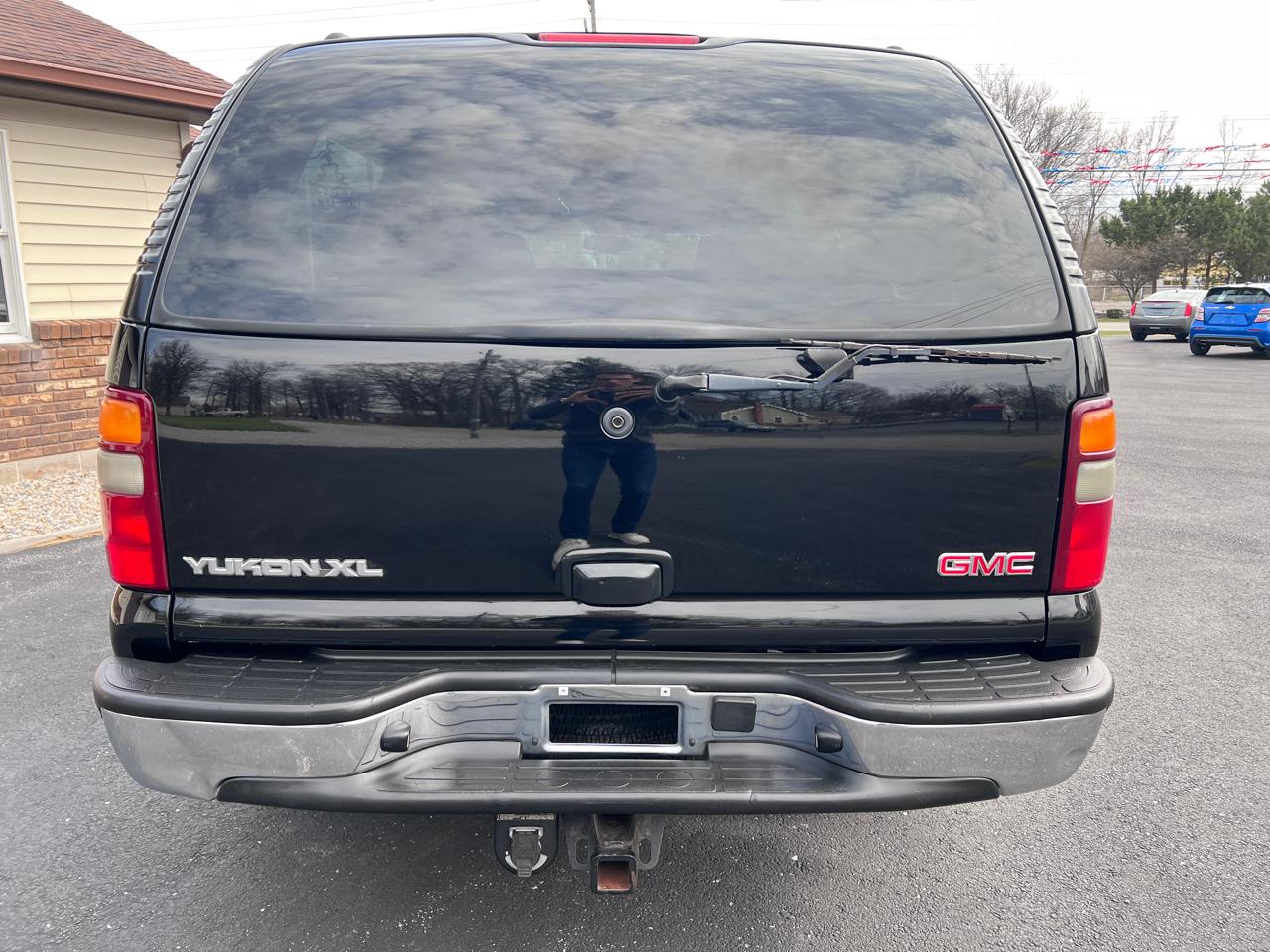 GMC Yukon XL 4dr 1500 SLT 2003