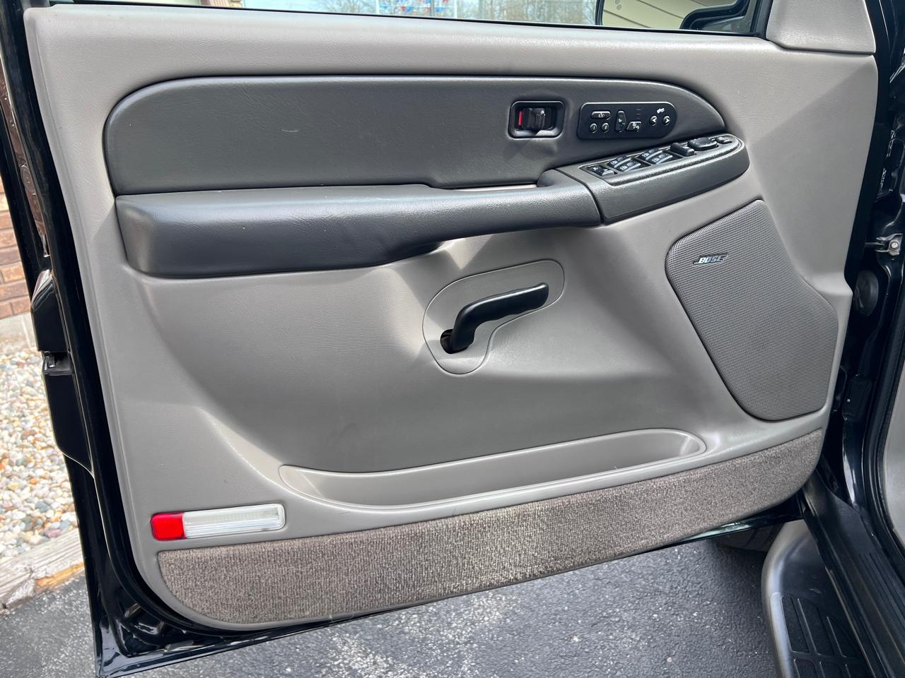 GMC Yukon XL 4dr 1500 SLT 2003