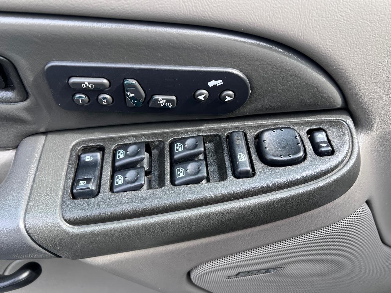 GMC Yukon XL 4dr 1500 SLT 2003