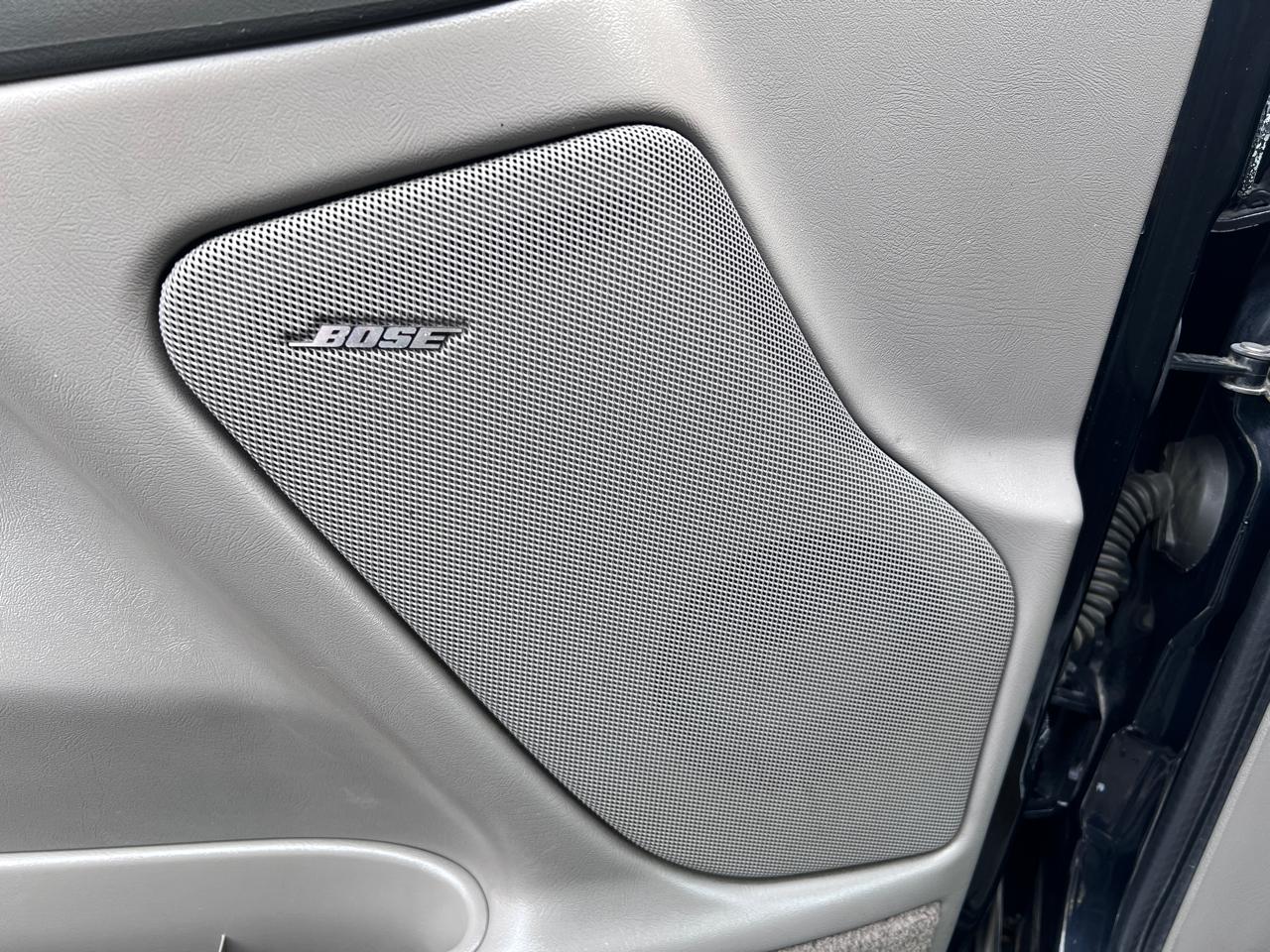 GMC Yukon XL 4dr 1500 SLT 2003