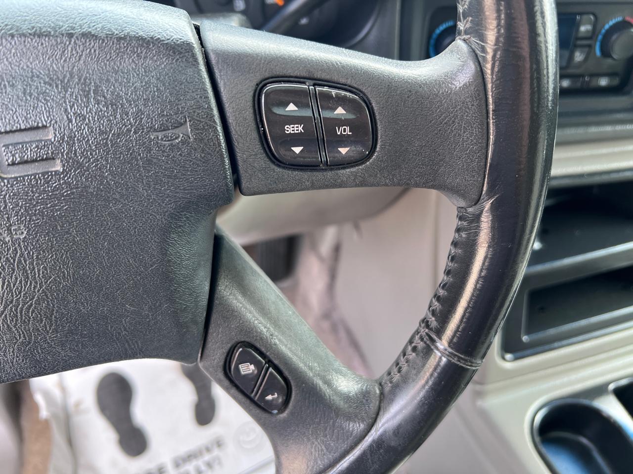 GMC Yukon XL 4dr 1500 SLT 2003