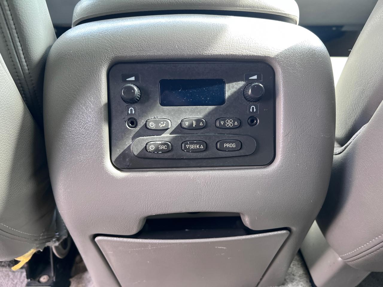 GMC Yukon XL 4dr 1500 SLT 2003