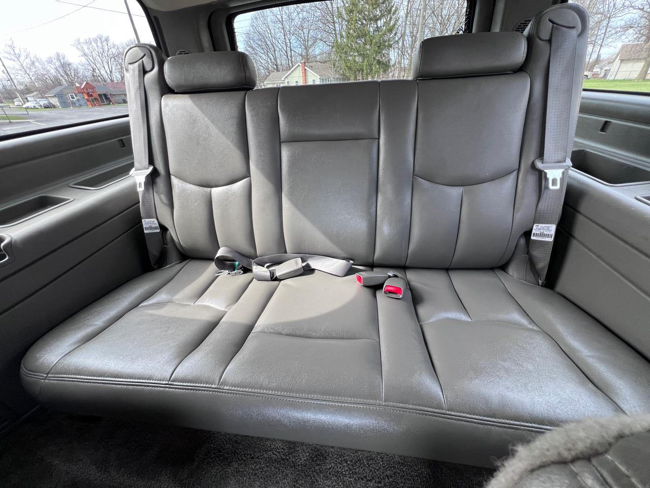 GMC Yukon XL 4dr 1500 SLT 2003