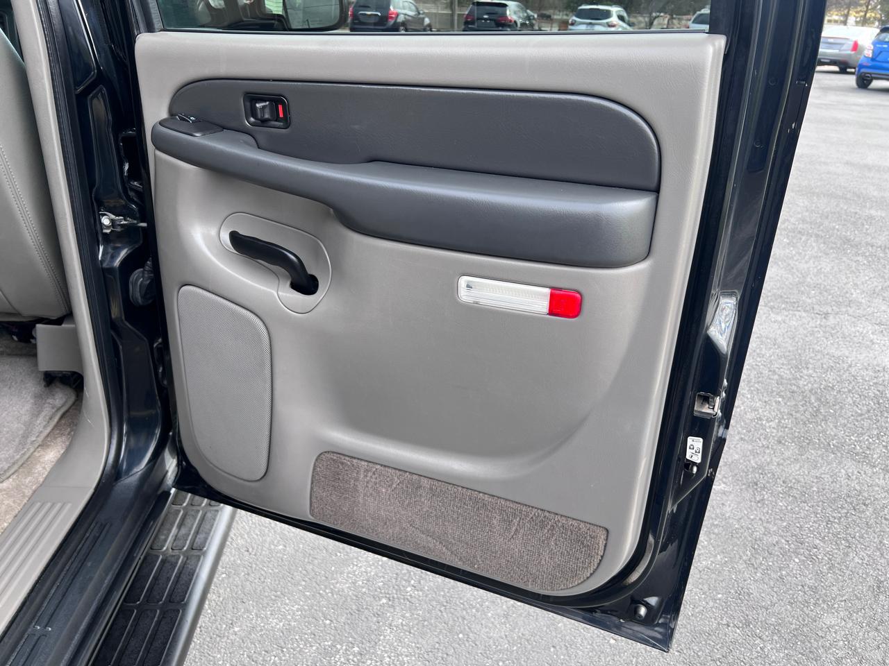 GMC Yukon XL 4dr 1500 SLT 2003