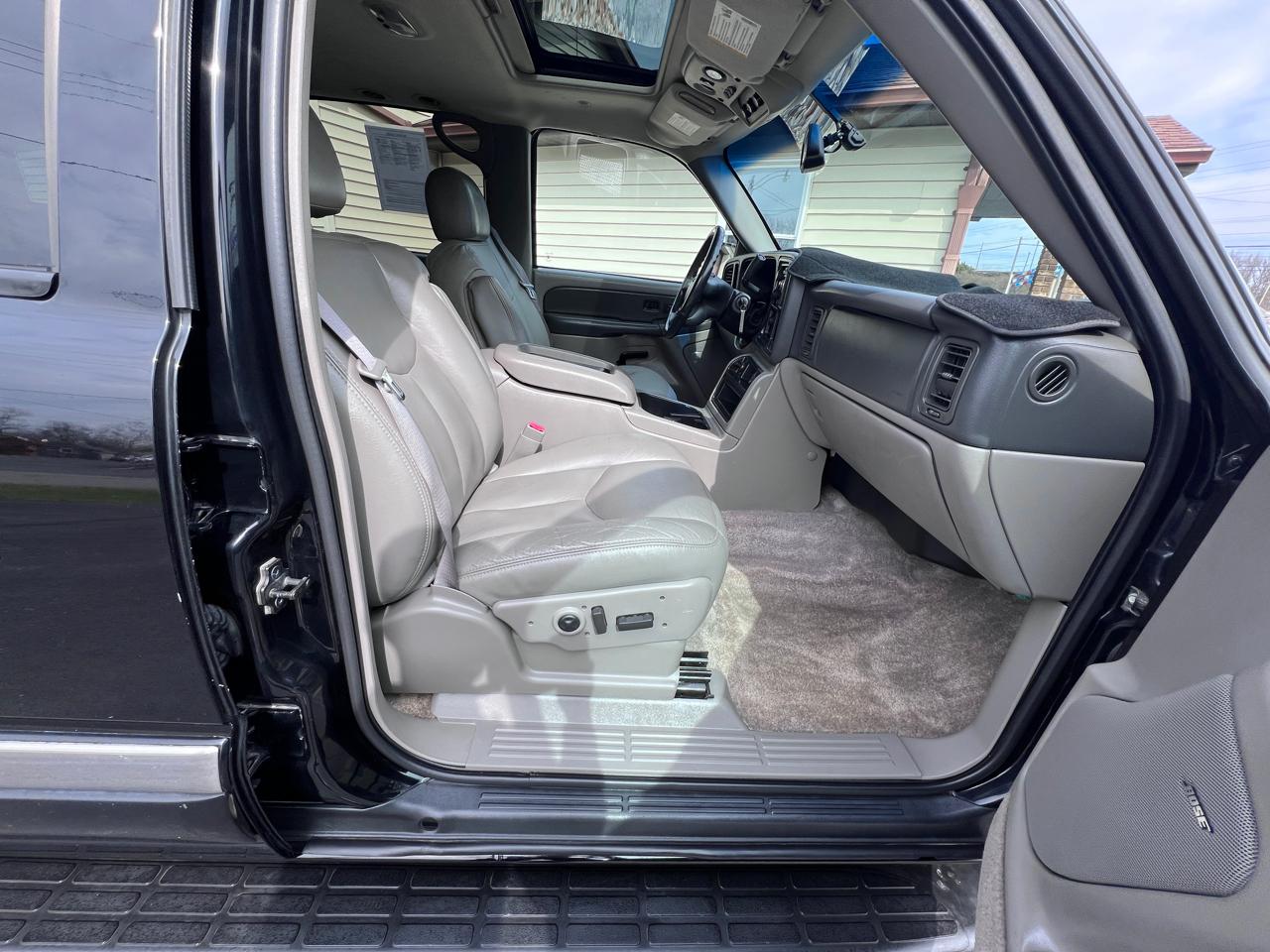 GMC Yukon XL 4dr 1500 SLT 2003