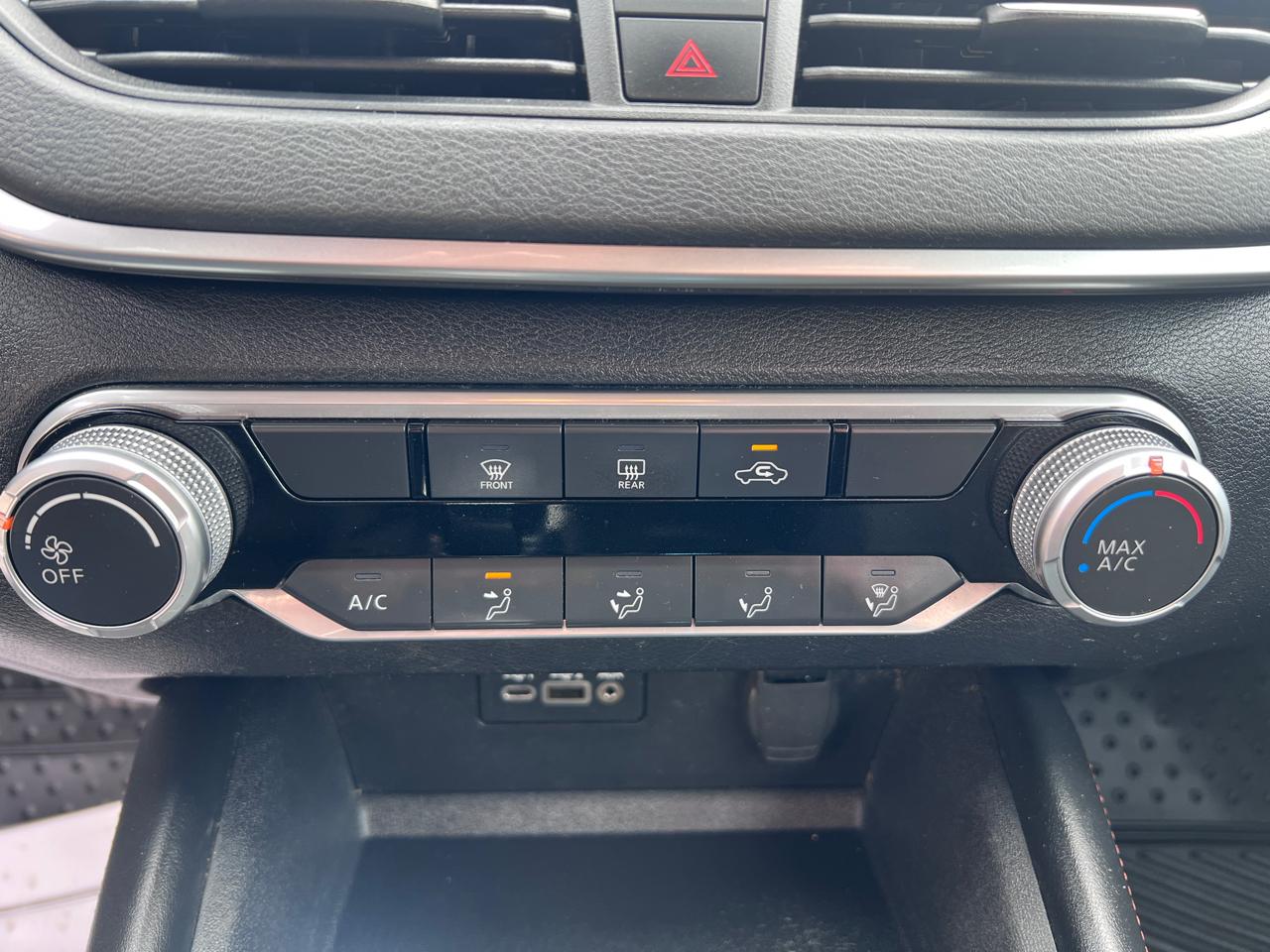 Nissan Altima 2.5 SR Sedan 2019