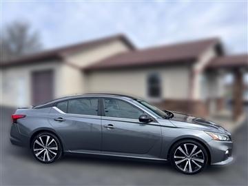 2019 Nissan Altima 2.5 SR Sedan