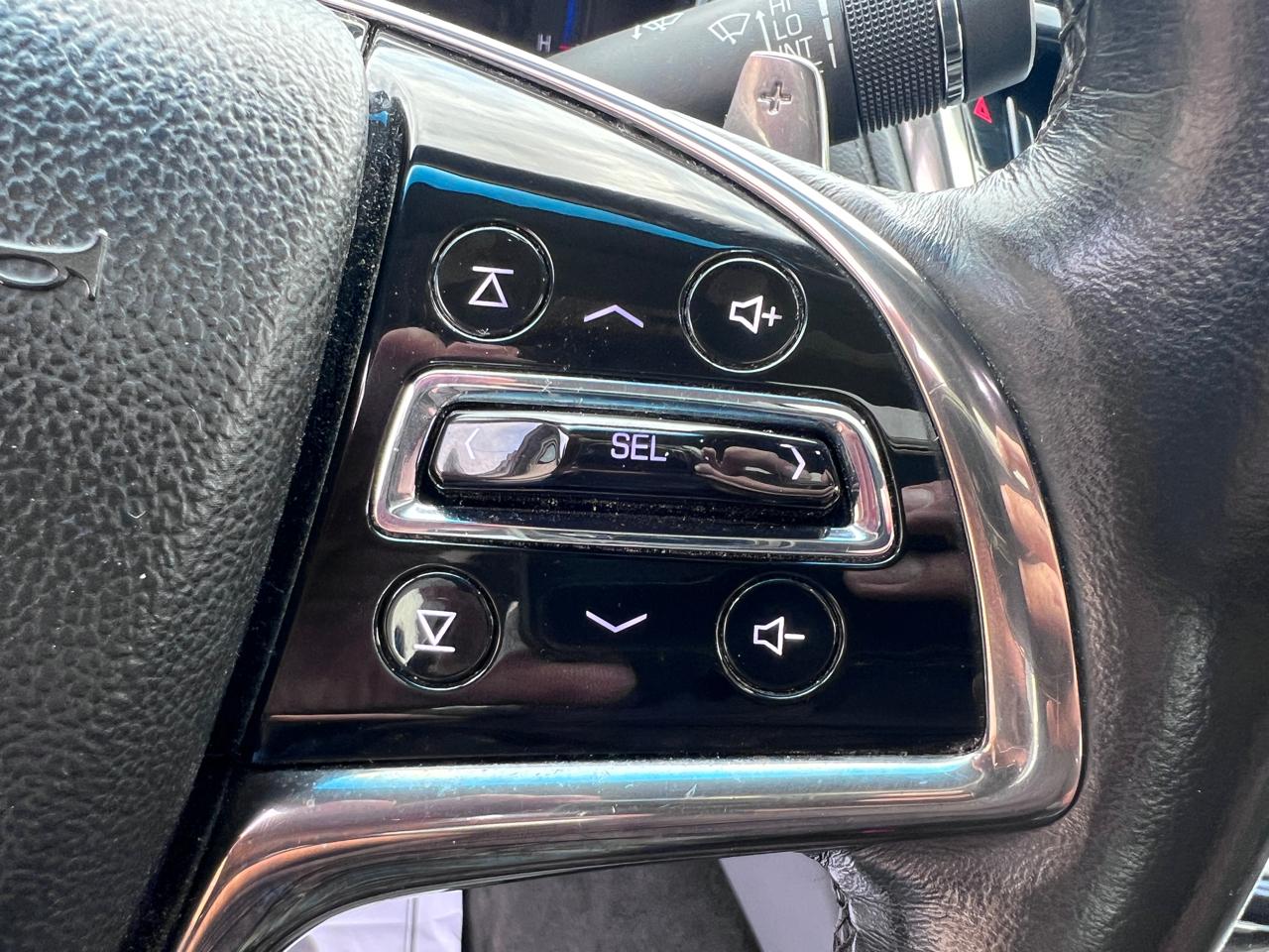 Cadillac CTS Sedan 4dr Sdn 2.0L Turbo Luxury AWD 2014