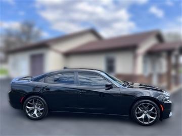2016 Dodge Charger 4dr Sdn SXT RWD