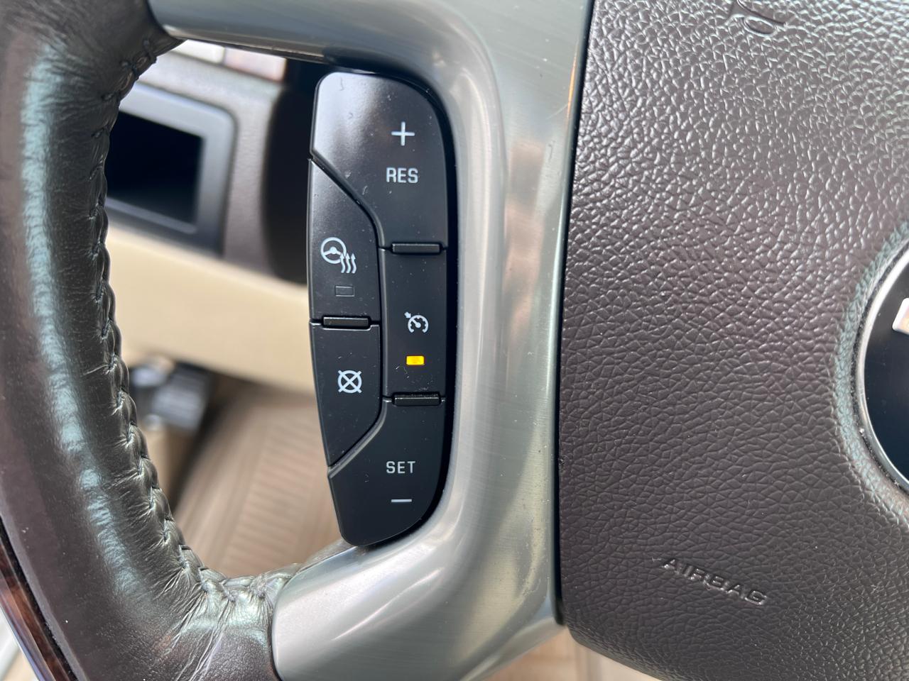 GMC Yukon AWD 4dr Denali 2014