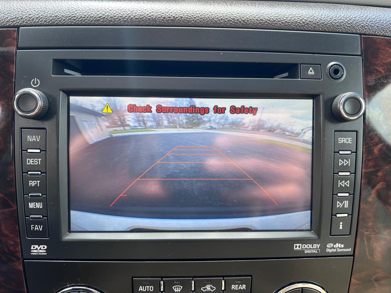 GMC Yukon AWD 4dr Denali 2014