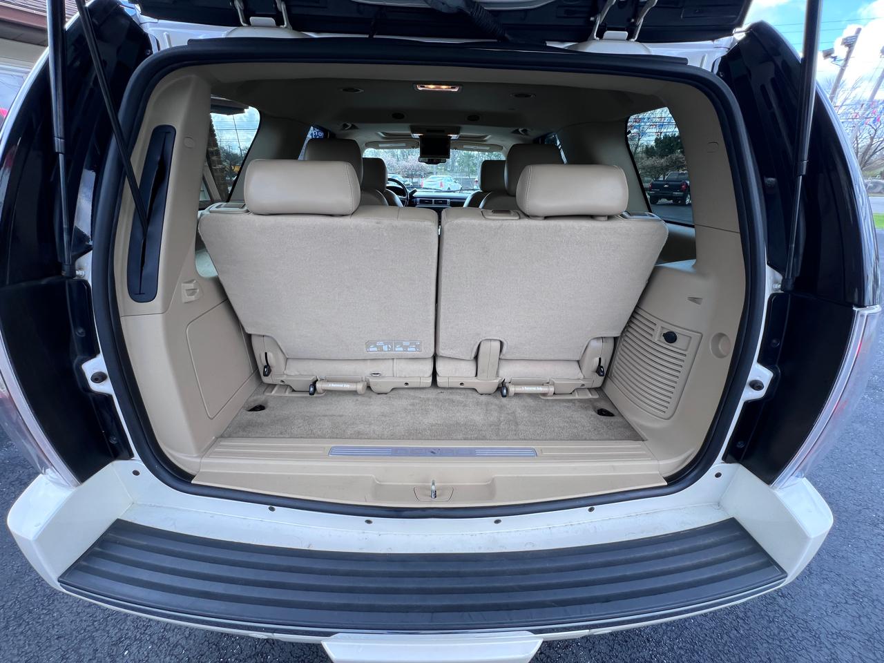 GMC Yukon AWD 4dr Denali 2014