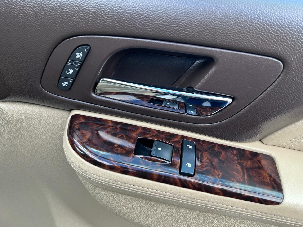 GMC Yukon AWD 4dr Denali 2014