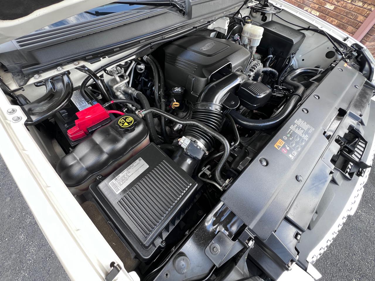 GMC Yukon AWD 4dr Denali 2014