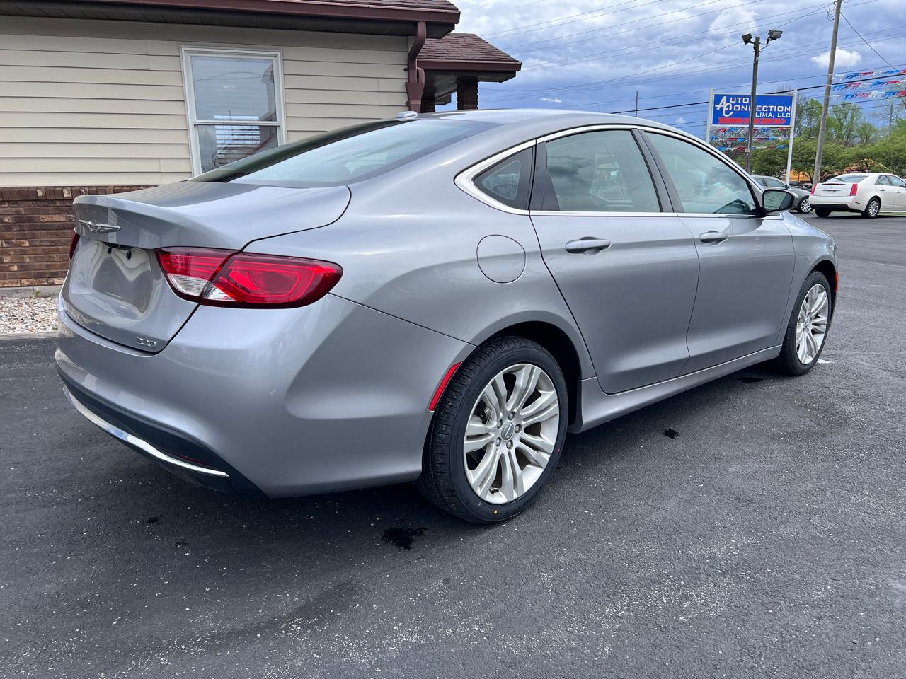Chrysler 200 4dr Sdn Limited FWD 2015