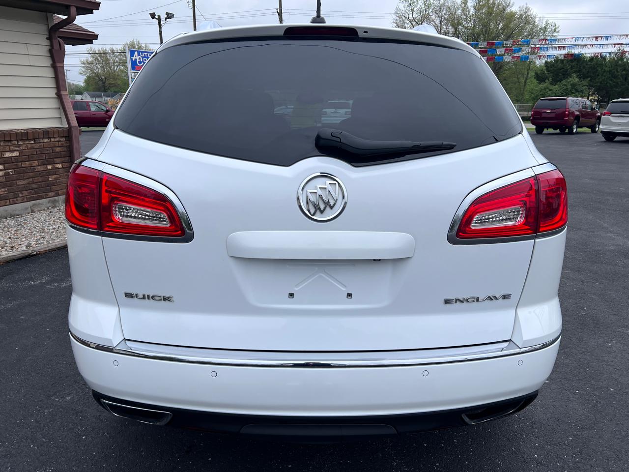 Buick Enclave FWD 4dr Convenience 2017