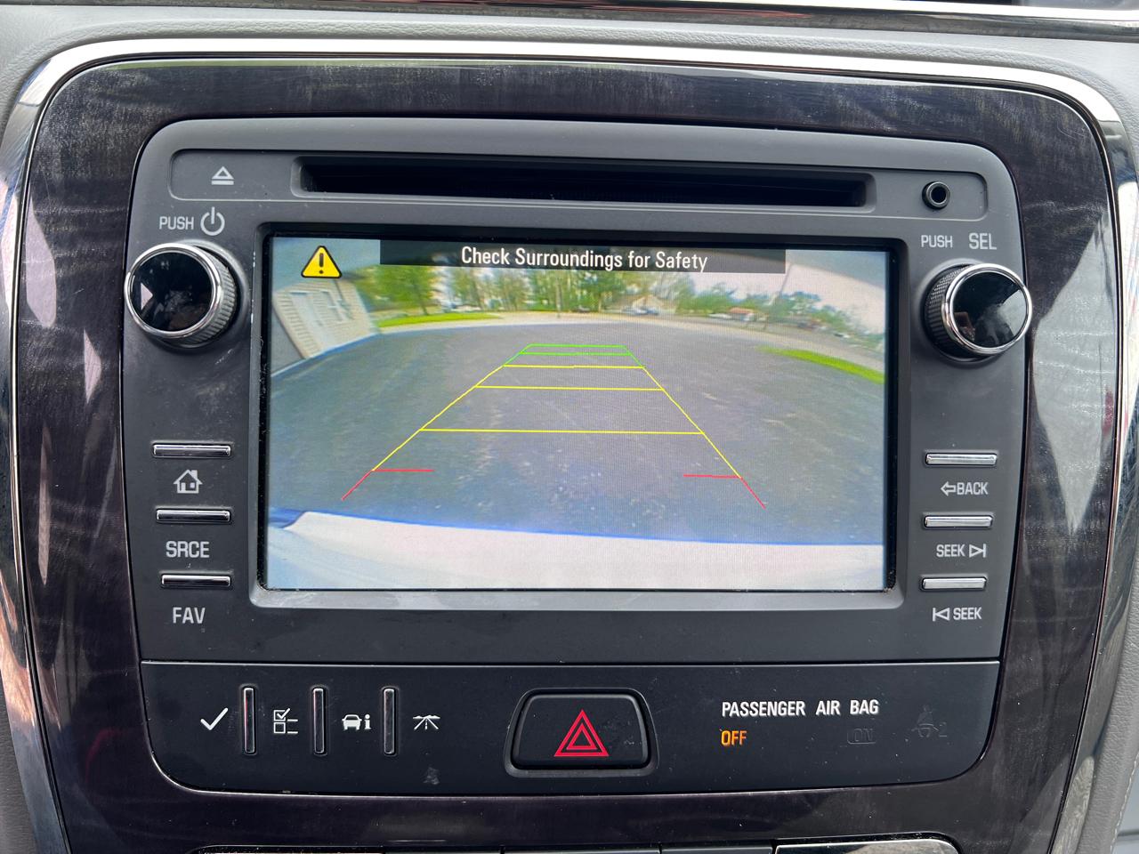 Buick Enclave FWD 4dr Convenience 2017