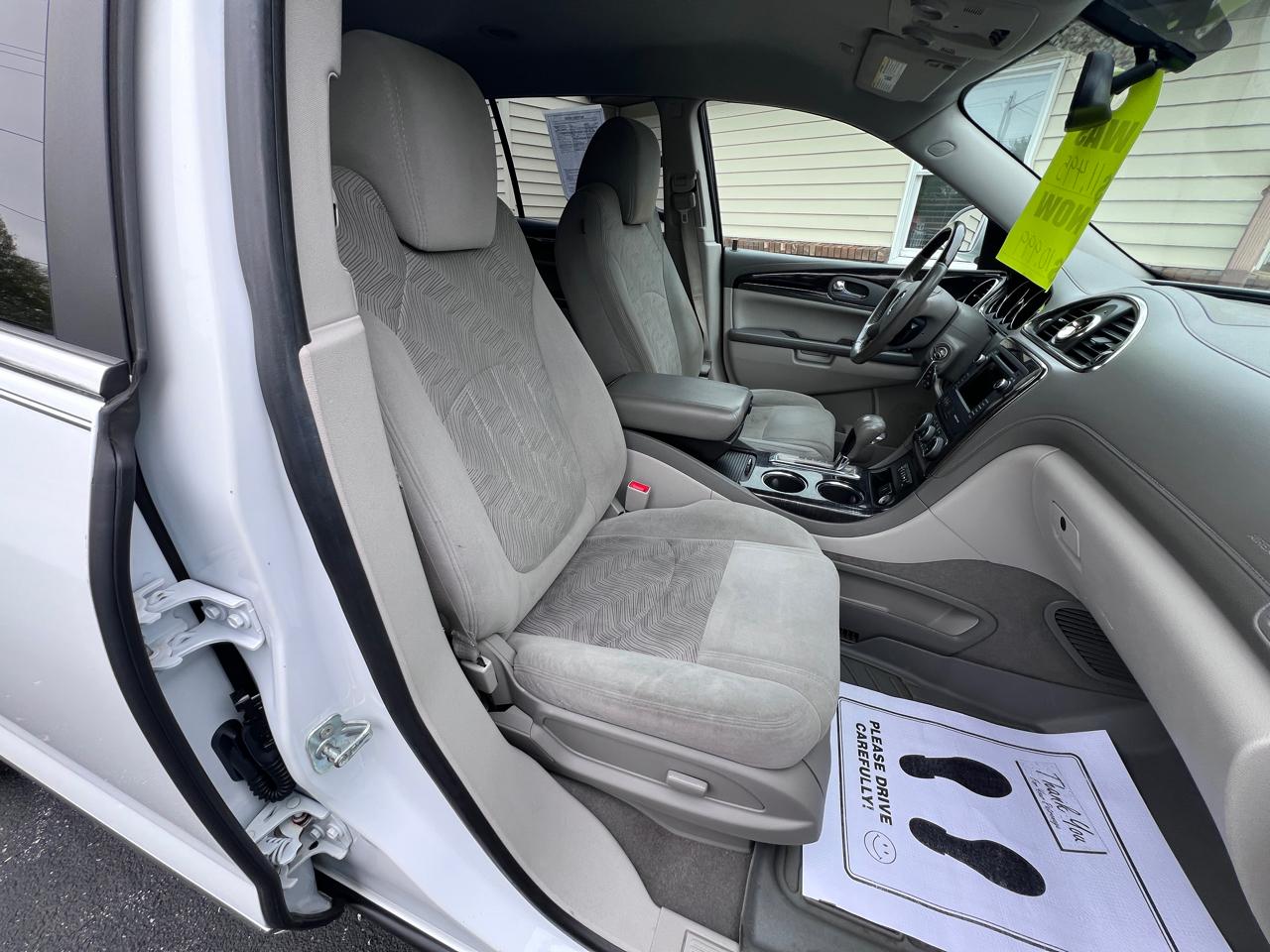 Buick Enclave FWD 4dr Convenience 2017