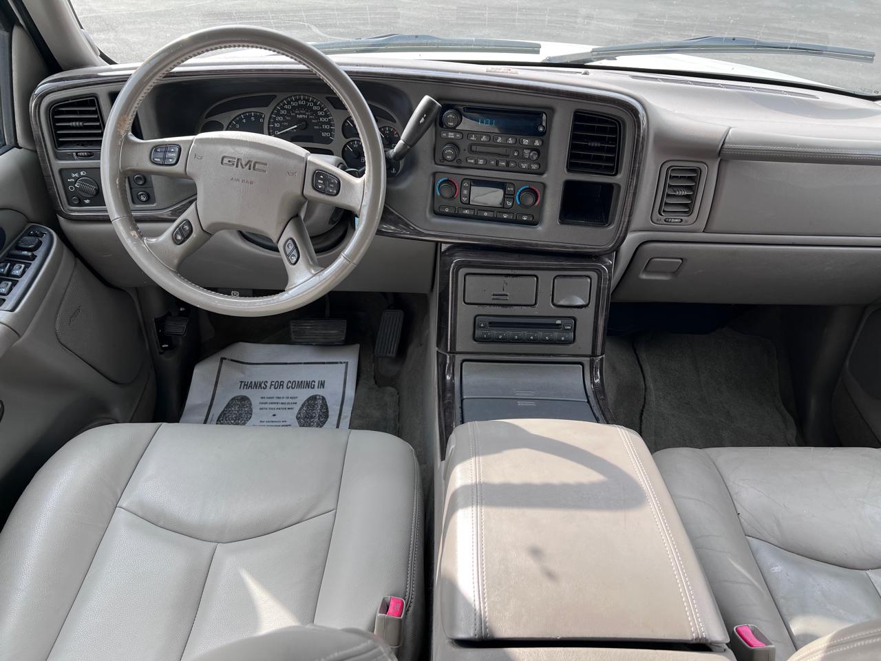 GMC Sierra Denali Crew Cab 143.5" WB 2005