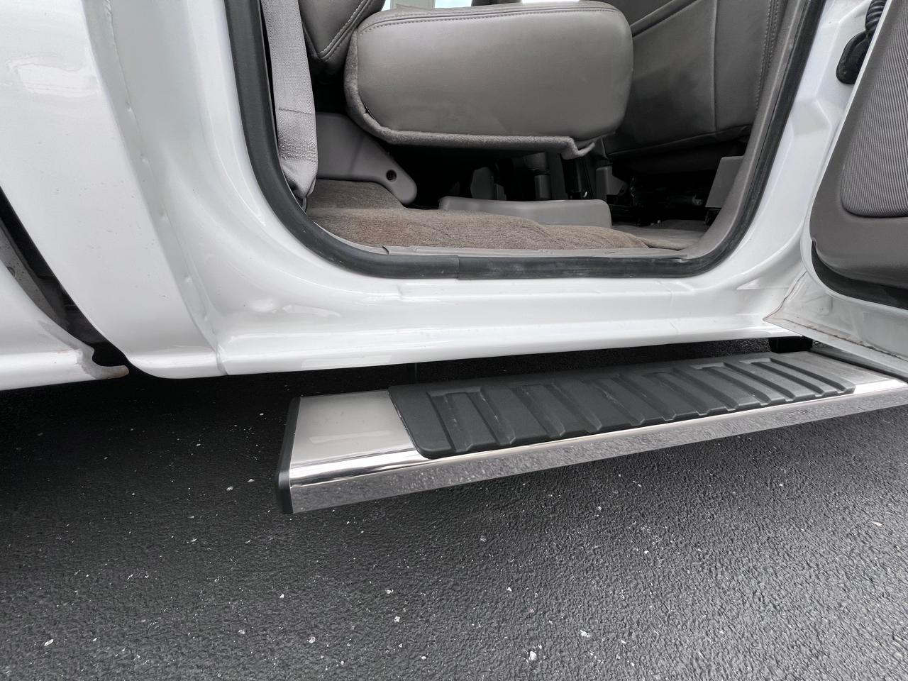 GMC Sierra Denali Crew Cab 143.5" WB 2005