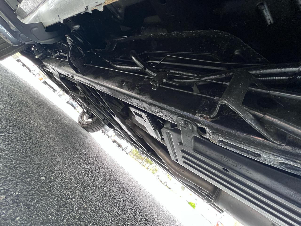 GMC Sierra Denali Crew Cab 143.5" WB 2005