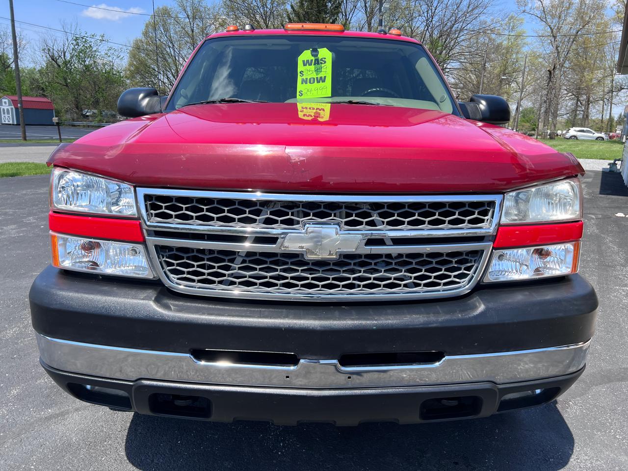 Chevrolet Silverado 2500HD Crew Cab 153" WB 4WD LT 2005