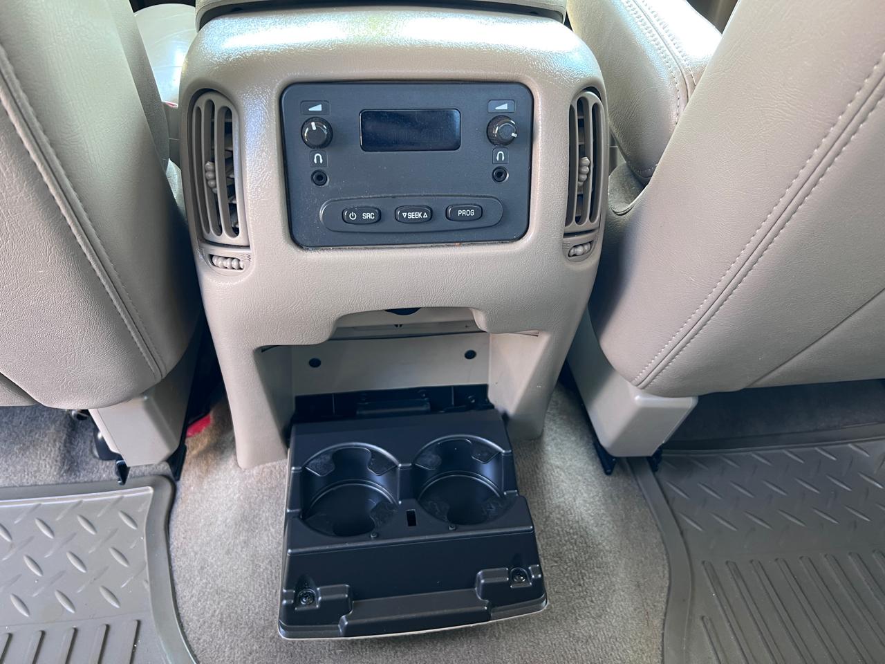 Chevrolet Silverado 2500HD Crew Cab 153" WB 4WD LT 2005