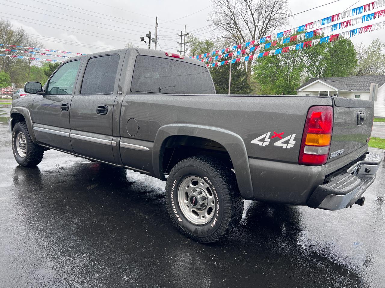 GMC Sierra 1500HD Crew Cab 153.0" WB 4WD SLT 2002