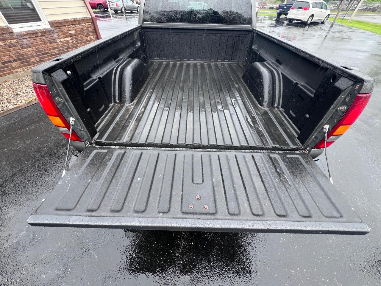 GMC Sierra 1500HD Crew Cab 153.0" WB 4WD SLT 2002