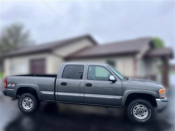 2002 GMC Sierra 1500HD Crew Cab 153.0" WB 4WD SLT