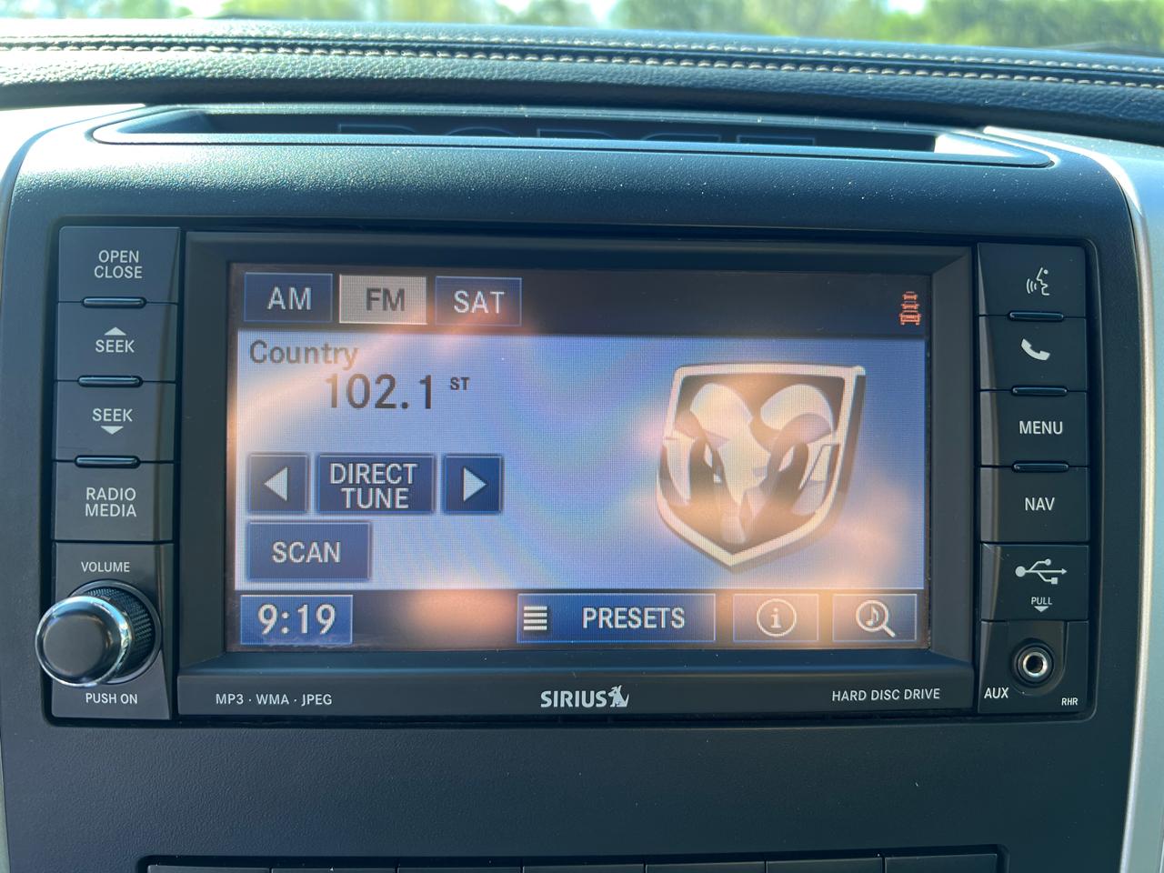 RAM 1500 2WD Reg Cab 120.5" Sport/R/T 2012