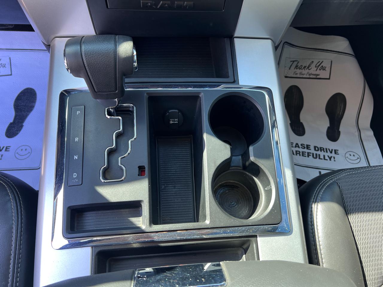 RAM 1500 2WD Reg Cab 120.5" Sport/R/T 2012