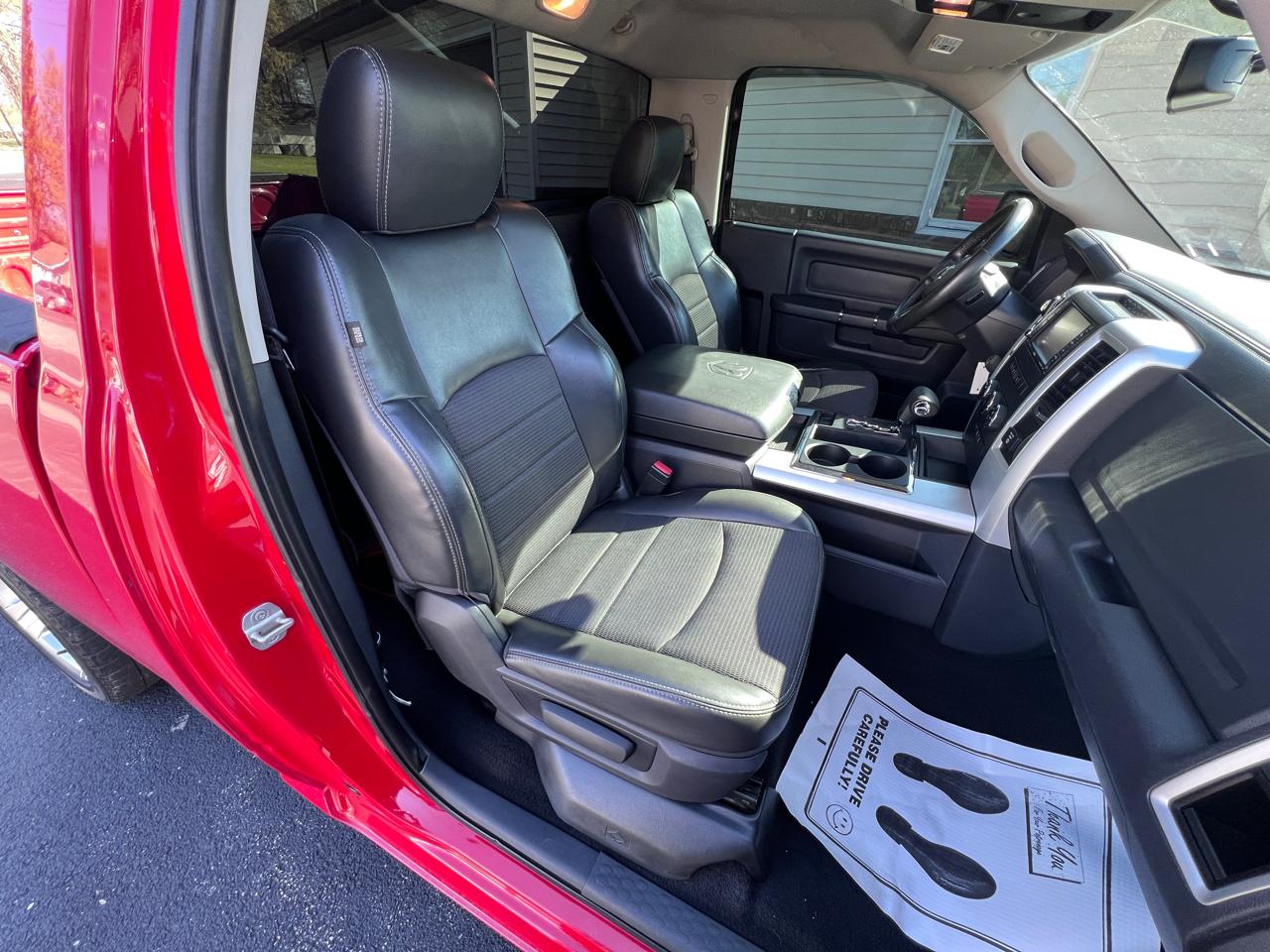 RAM 1500 2WD Reg Cab 120.5" Sport/R/T 2012