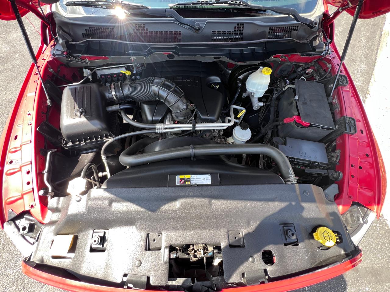 RAM 1500 2WD Reg Cab 120.5" Sport/R/T 2012
