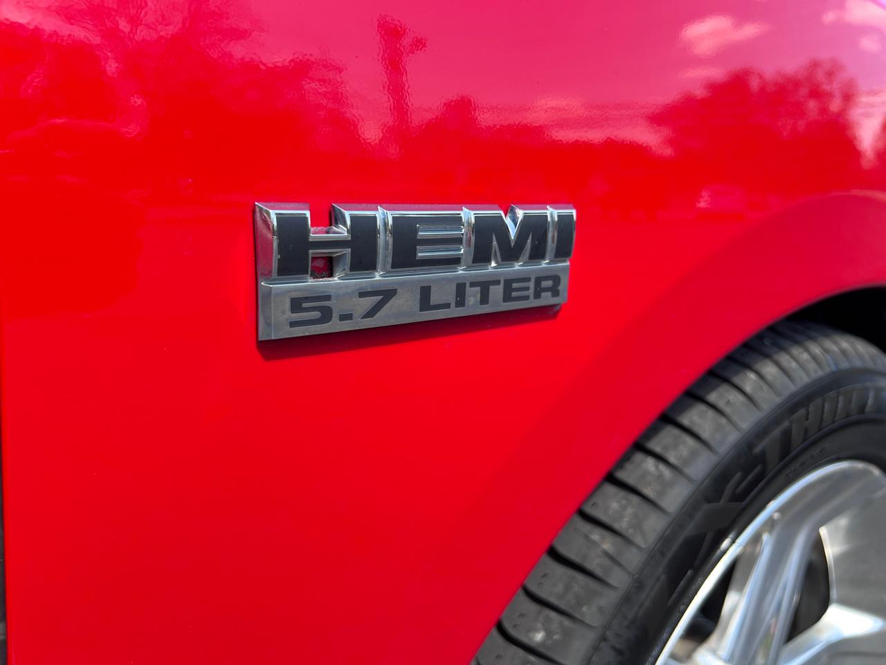 RAM 1500 2WD Reg Cab 120.5" Sport/R/T 2012
