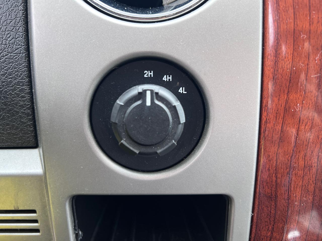 Ford F-150 4WD SuperCab 145" Lariat 2009