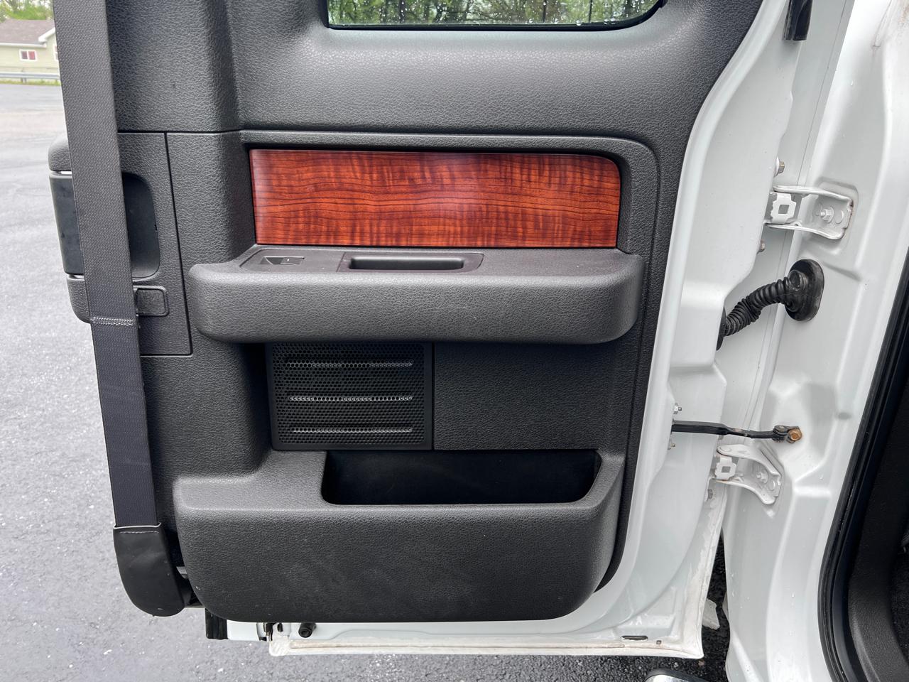 Ford F-150 4WD SuperCab 145" Lariat 2009