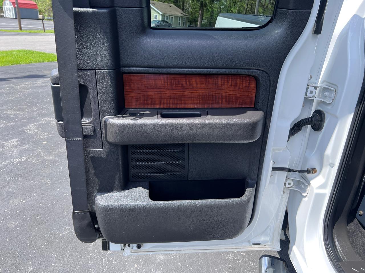 Ford F-150 4WD SuperCab 145" Lariat 2009