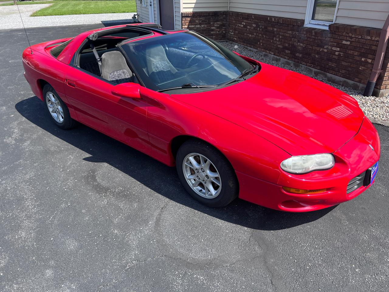 Chevrolet Camaro 2dr Cpe 2001