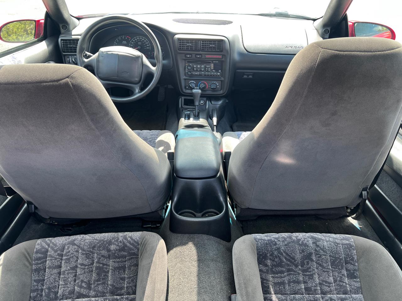 Chevrolet Camaro 2dr Cpe 2001