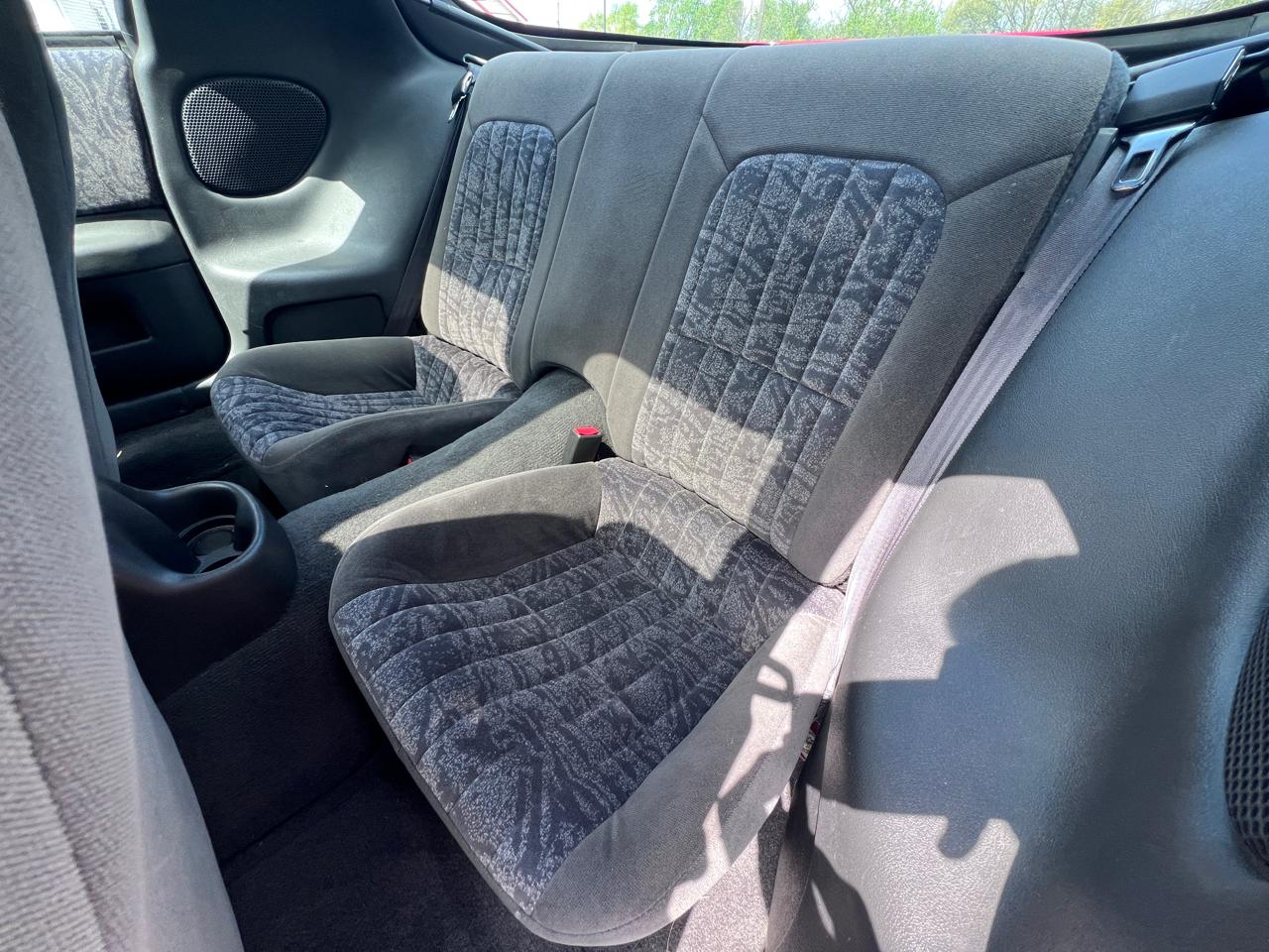 Chevrolet Camaro 2dr Cpe 2001