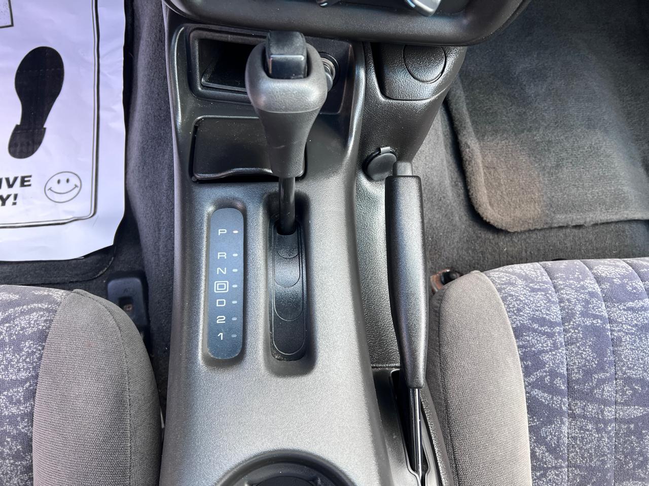 Chevrolet Camaro 2dr Cpe 2001