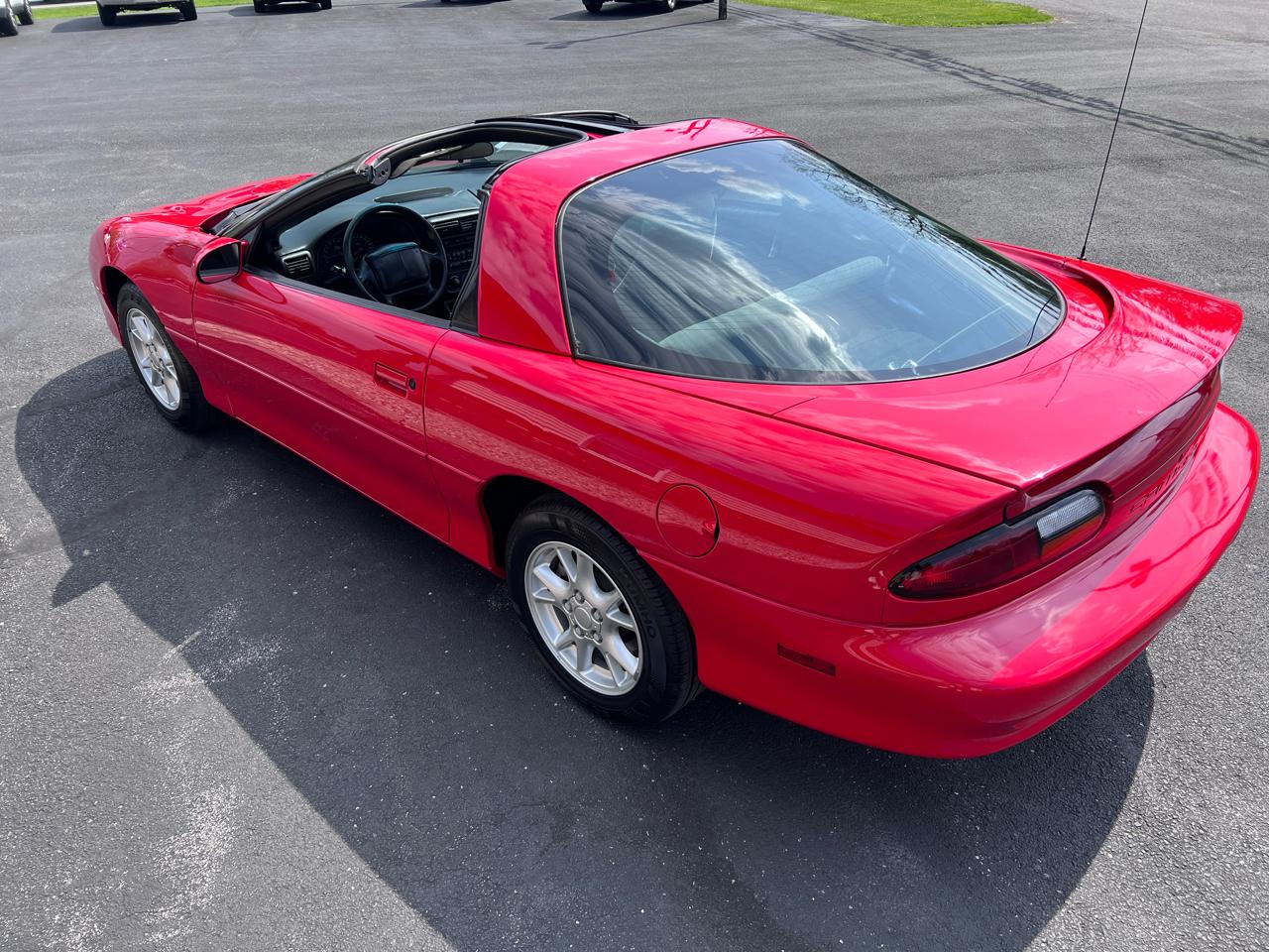 Chevrolet Camaro 2dr Cpe 2001