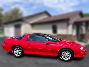 2001 Chevrolet Camaro 2dr Cpe