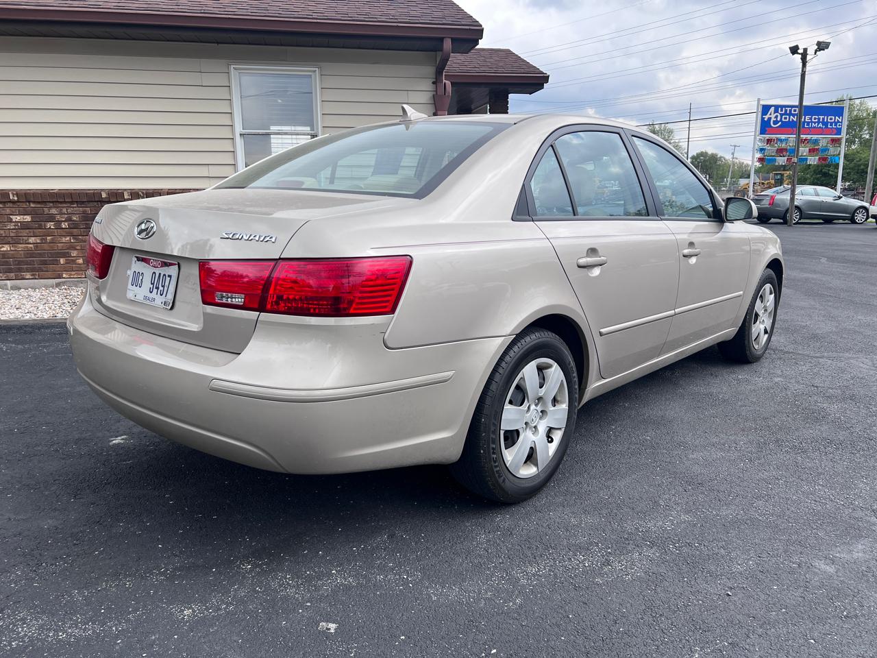 Hyundai Sonata 4dr Sdn I4 Auto GLS 2009