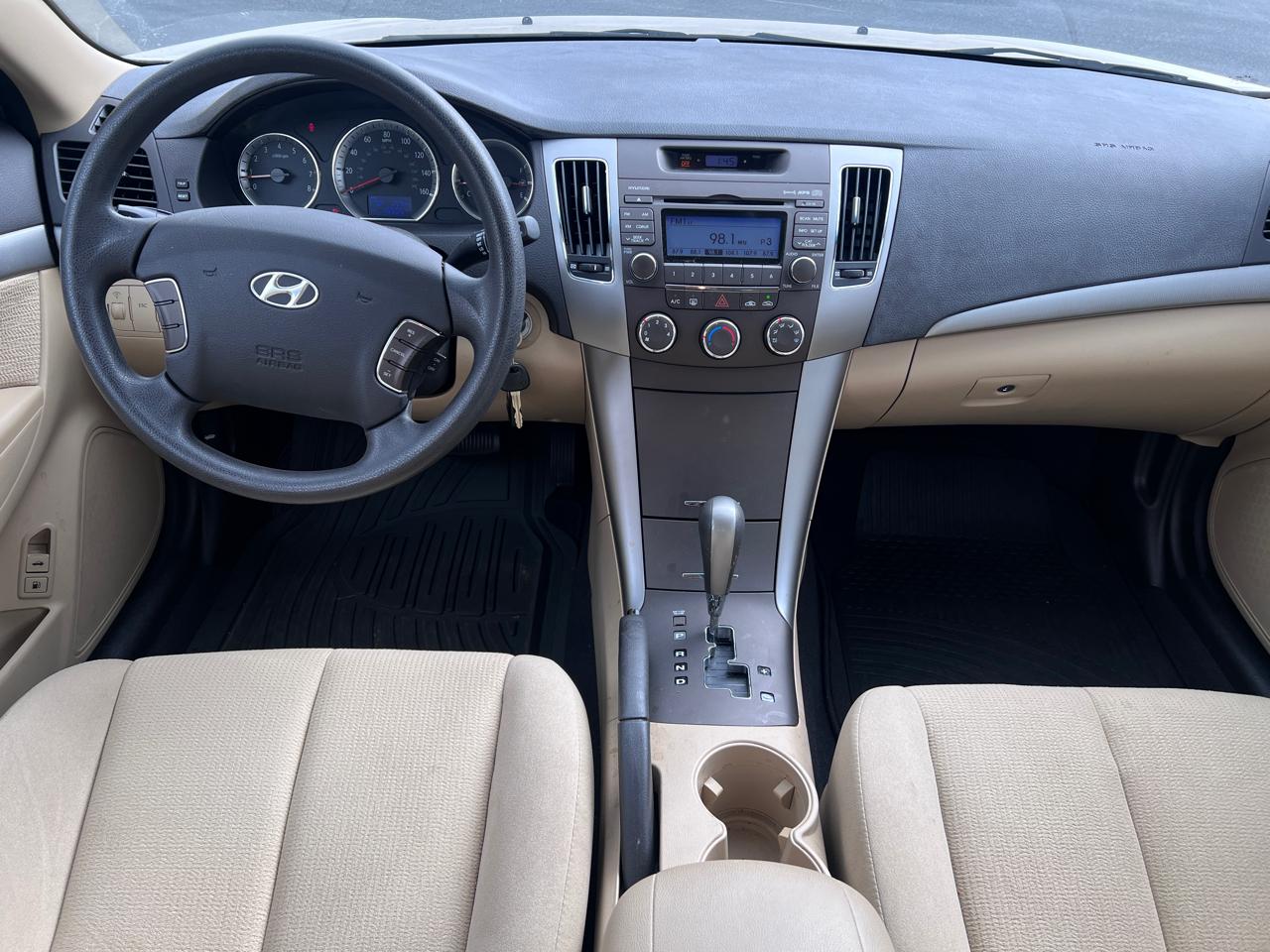 Hyundai Sonata 4dr Sdn I4 Auto GLS 2009