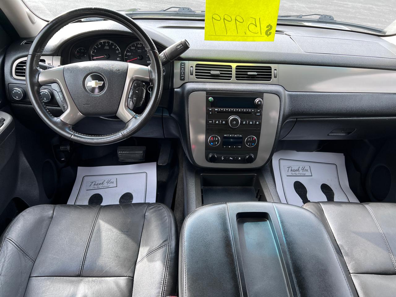 Chevrolet Avalanche 4WD Crew Cab LT 2010