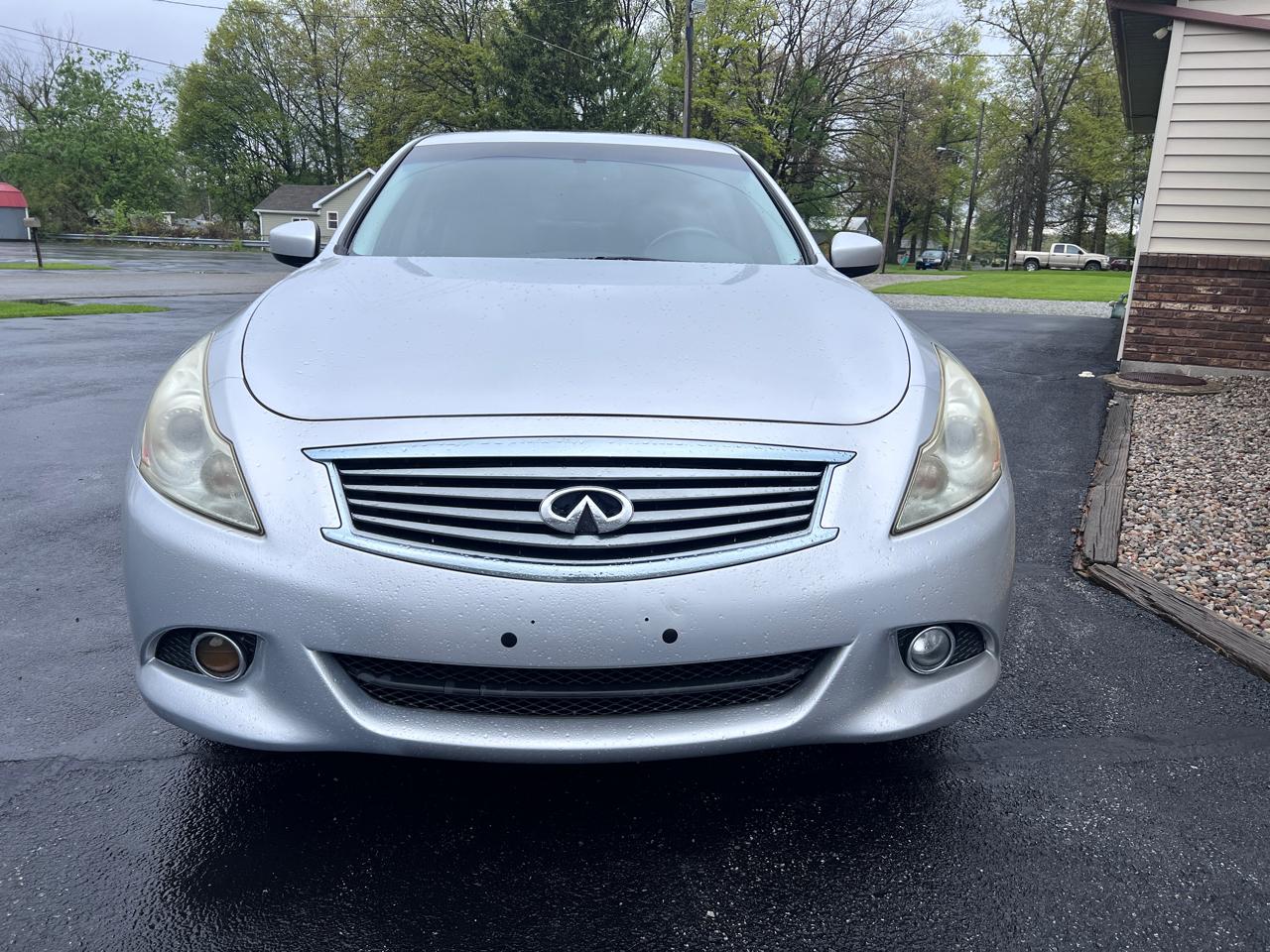Infiniti G37 Sedan 4dr x AWD 2012